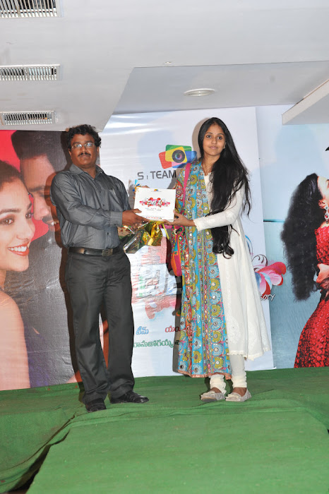 smitha at dil se movie logo launch glamour  images
